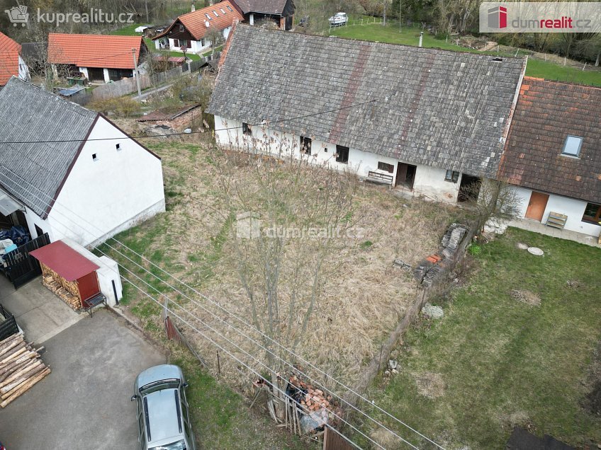 Prodej  stavebního pozemku 837 m^2 Bernartice, Bernartice 