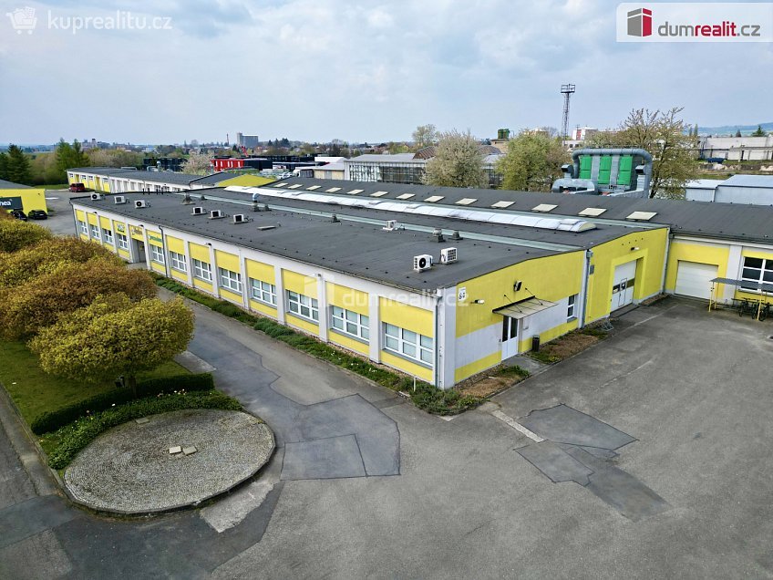 Pronájem  výrobních prostor 1100 m^2 Tovární, Holešov 