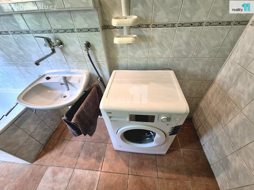 Prodej  rodinného domu 75 m^2 Poděbradova, Aš 