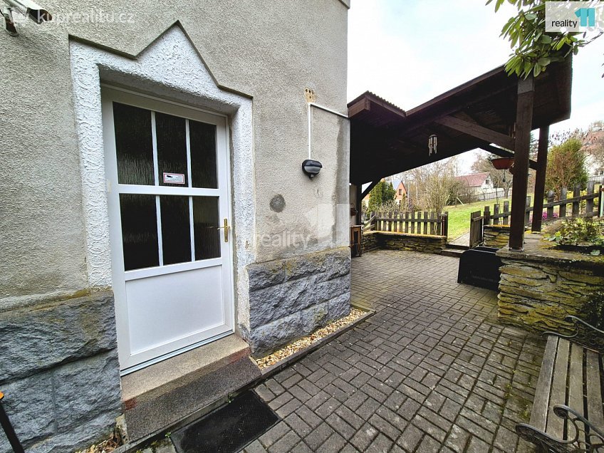 Prodej  rodinného domu 75 m^2 Poděbradova, Aš 