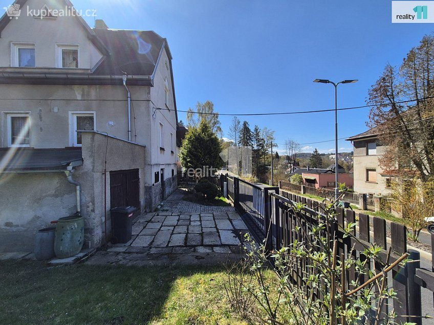 Prodej  rodinného domu 75 m^2 Poděbradova, Aš 