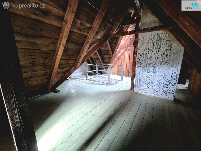 Prodej  rodinného domu 75 m^2 Poděbradova, Aš 