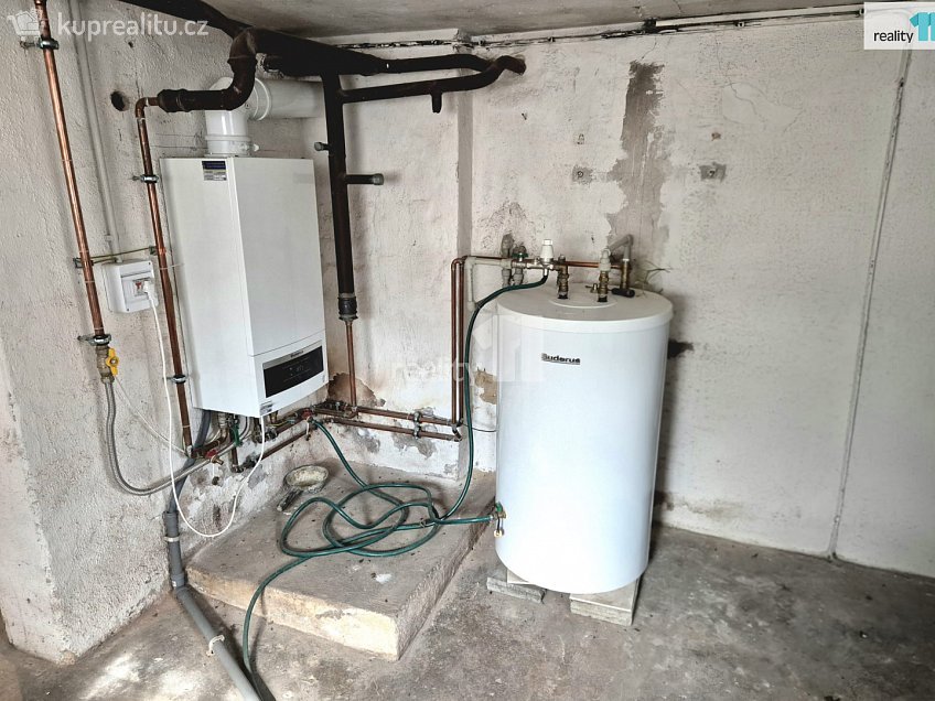 Prodej  rodinného domu 75 m^2 Poděbradova, Aš 