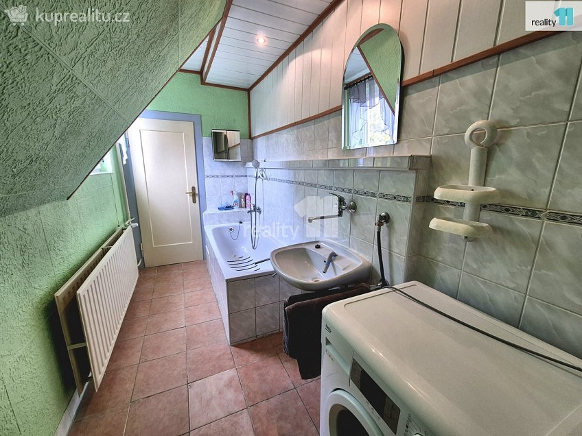 Prodej  rodinného domu 75 m^2 Poděbradova, Aš 