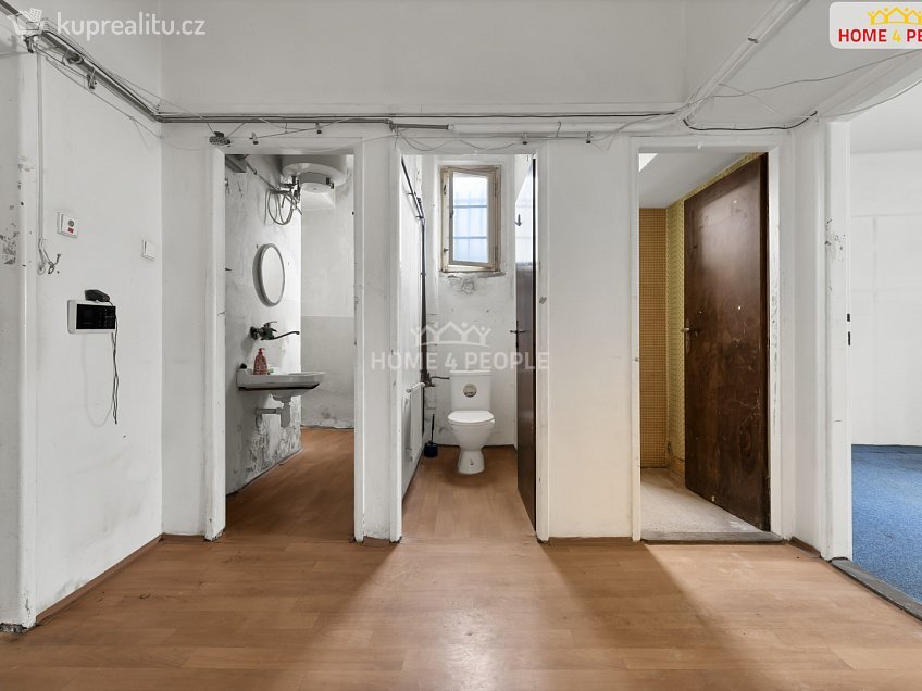 Prodej  komerční reality 41 m^2 Olivova, Říčany 