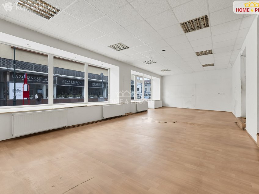 Prodej  obchodních prostor 60 m^2 Olivova, Říčany 