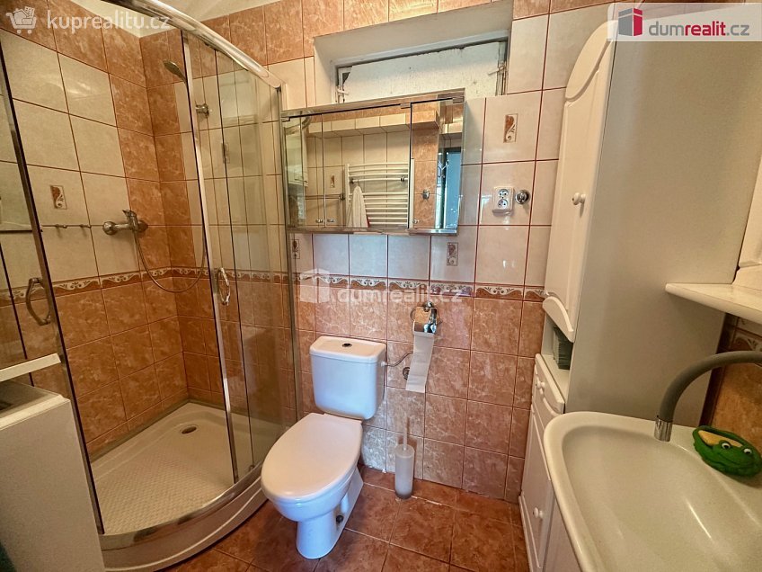 Pronájem  rodinného domu 75 m^2 Polní Chrčice, Polní Chrčice 