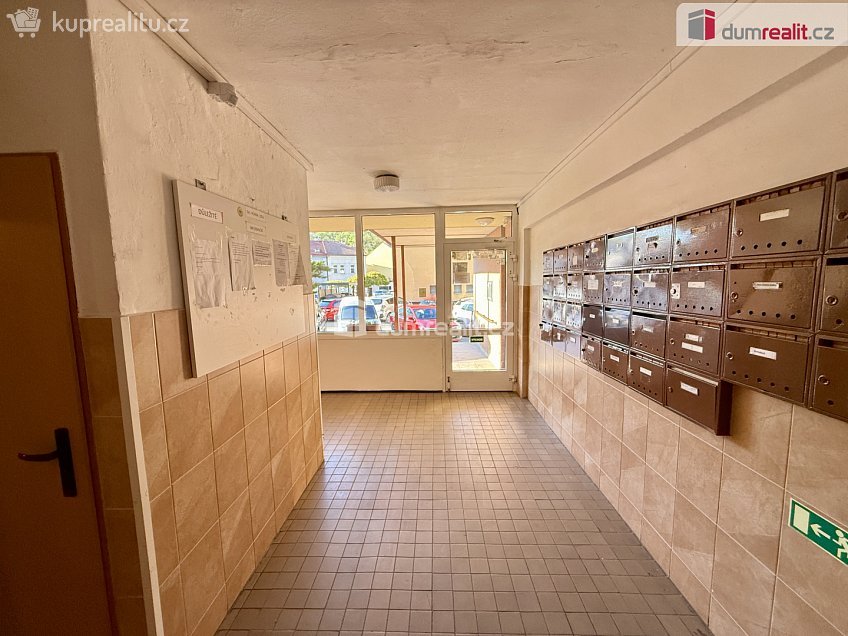 Prodej bytu 1+1 43 m^2 sídl. Hůrka, Kralupy nad Vltavou 