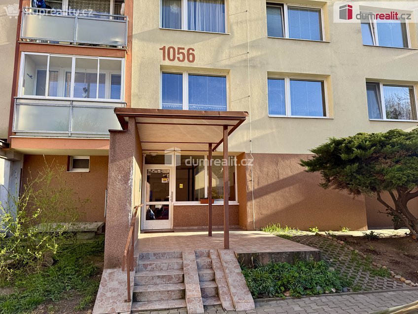 Prodej bytu 1+1 43 m^2 sídl. Hůrka, Kralupy nad Vltavou 