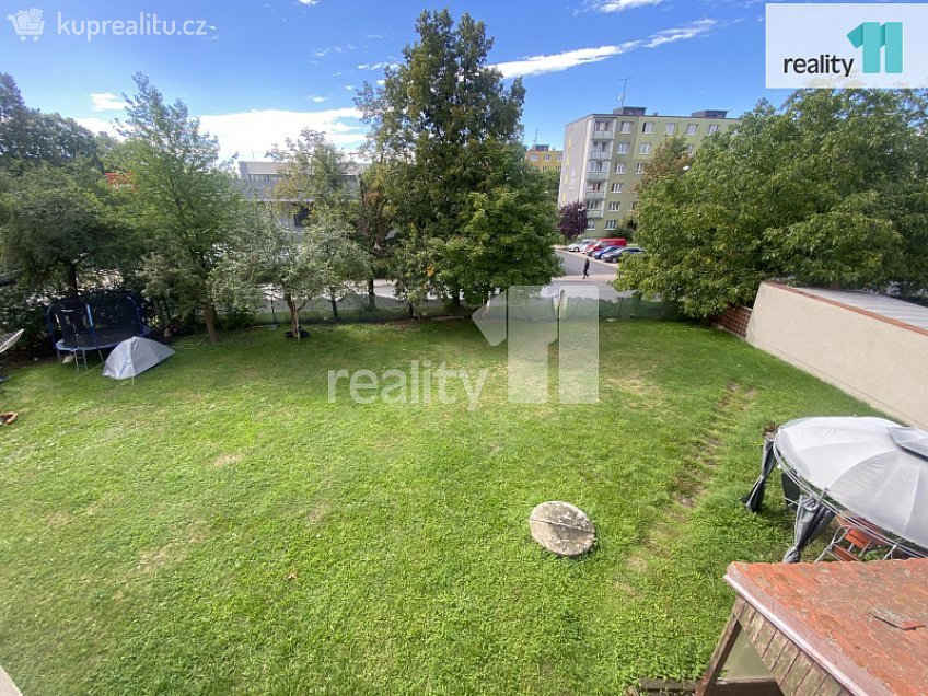 Pronájem bytu 1+1 35 m^2 Palackého, Dobřany 