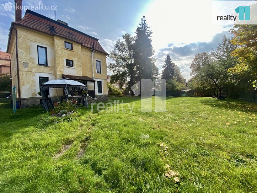 Pronájem bytu 1+1 35 m^2 Palackého, Dobřany 