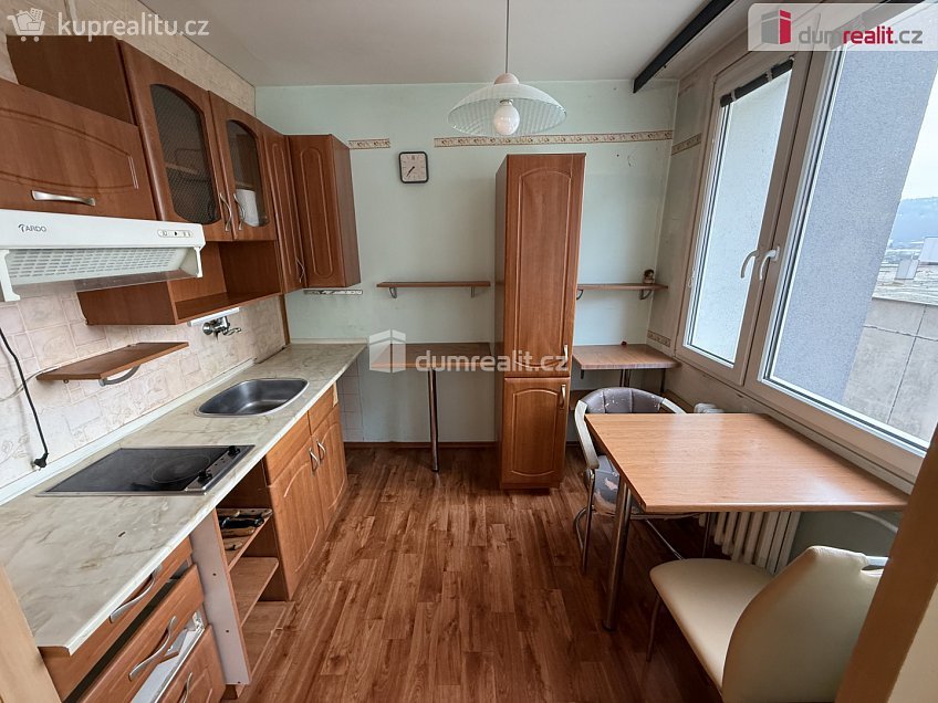 Prodej bytu 1+1 37 m^2 Nad Stadionem, Králův Dvůr 