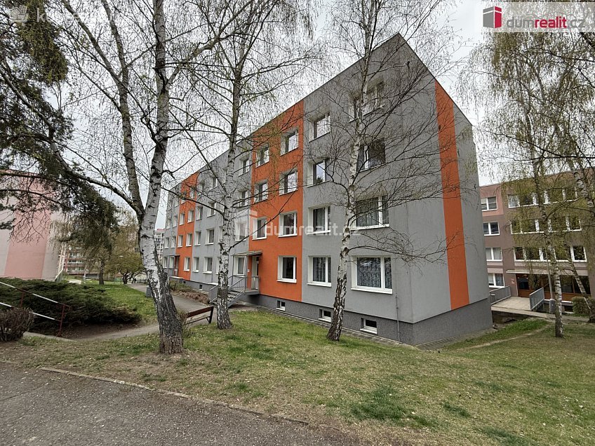 Prodej bytu 1+1 37 m^2 Nad Stadionem, Králův Dvůr 