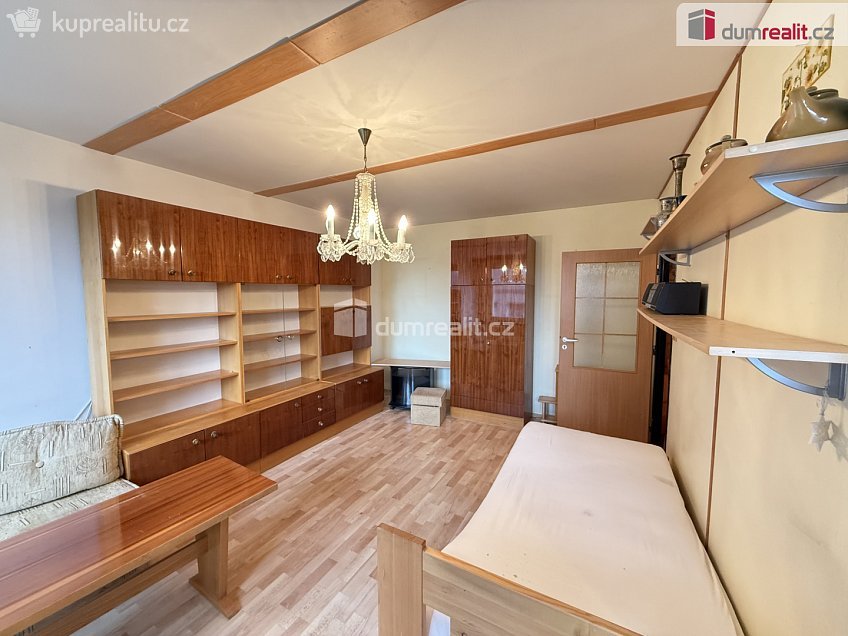 Prodej bytu 1+1 37 m^2 Nad Stadionem, Králův Dvůr 