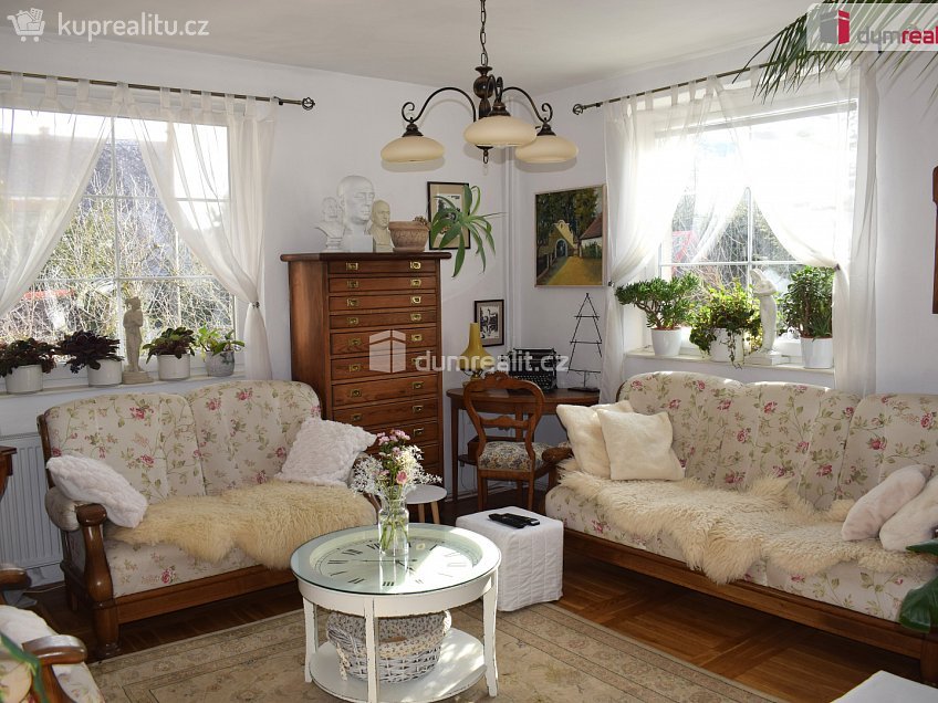 Prodej  rodinného domu 952 m^2 Žďár, Žďár 