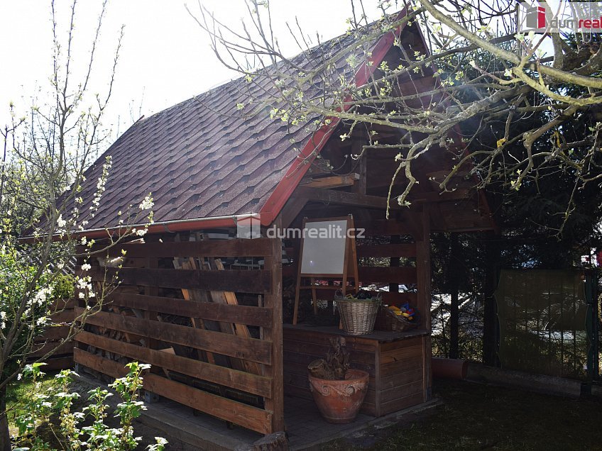 Prodej  rodinného domu 952 m^2 Žďár, Žďár 