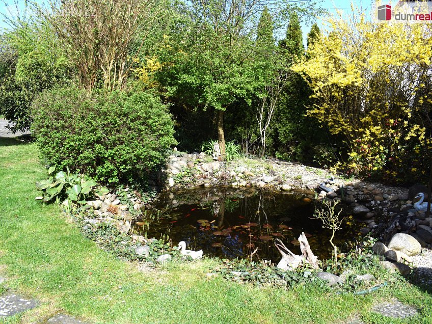 Prodej  rodinného domu 952 m^2 Žďár, Žďár 