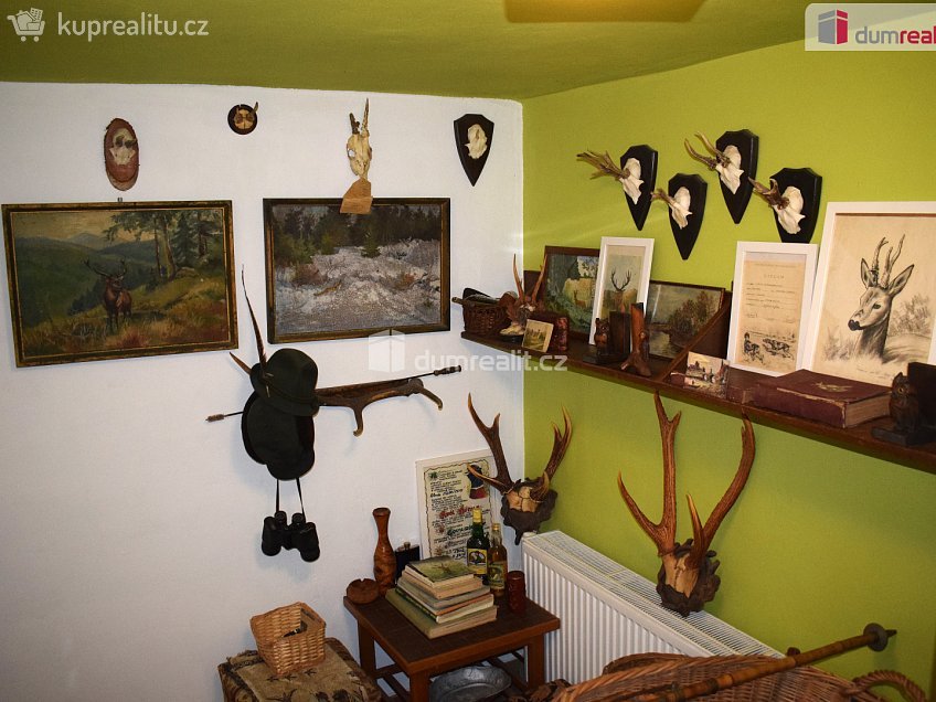 Prodej  rodinného domu 952 m^2 Žďár, Žďár 