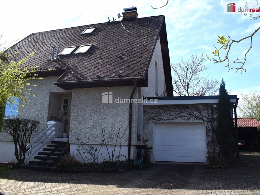 Prodej  rodinného domu 952 m^2 Žďár, Žďár 