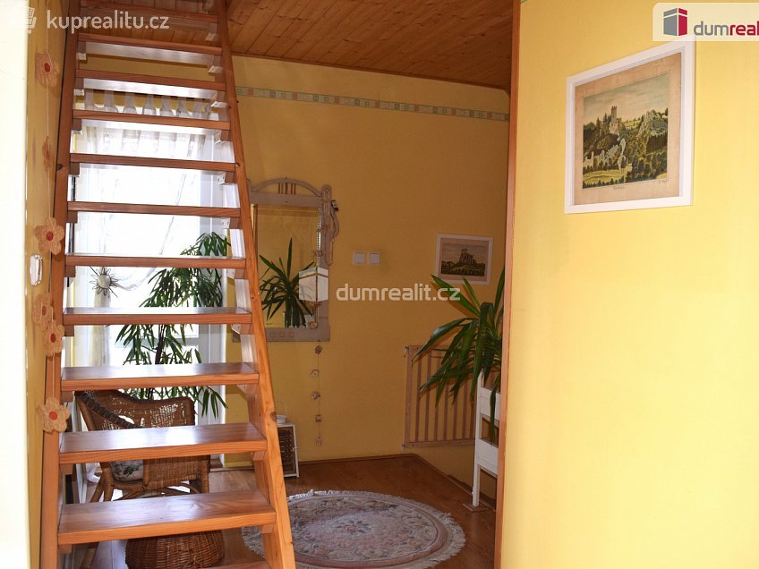 Prodej  rodinného domu 952 m^2 Žďár, Žďár 