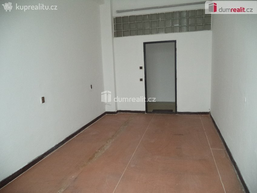 Pronájem  kanceláře 15 m^2 1. máje, Frýdek-Místek 