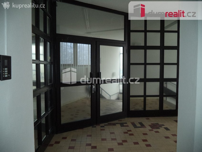 Pronájem  kanceláře 15 m^2 1. máje, Frýdek-Místek 