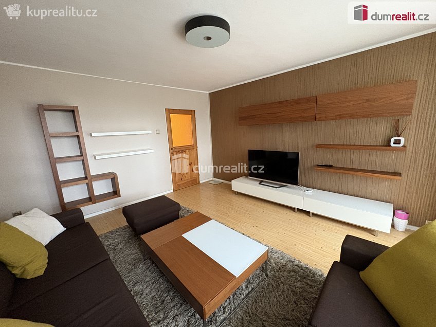 Pronájem bytu 3+1 78 m^2 Čechovská, Příbram 