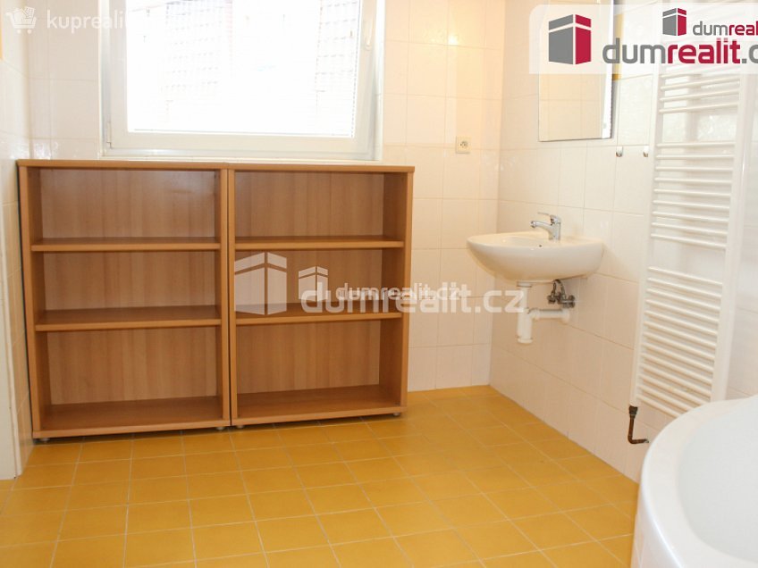 Pronájem bytu 1+kk 45 m^2 Táboritská, Poděbrady 