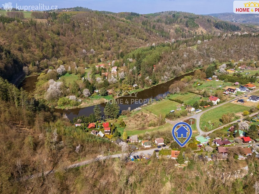 Prodej  chaty 36 m^2 Samopše, Samopše 