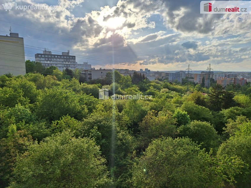 Pronájem bytu 2+kk 59 m^2 Měchnovská, Praha 11 