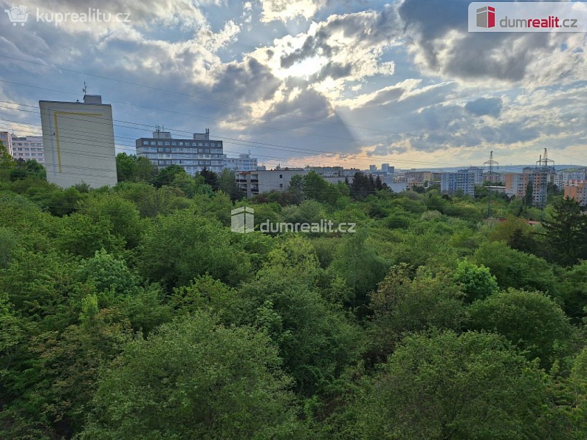 Pronájem bytu 2+kk 59 m^2 Měchnovská, Praha 11 