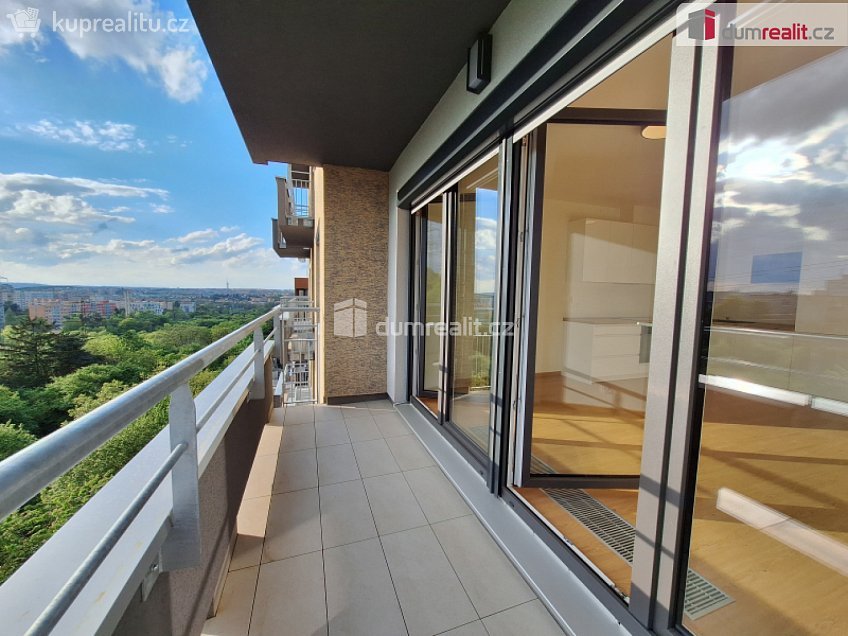 Pronájem bytu 2+kk 59 m^2 Měchnovská, Praha 11 