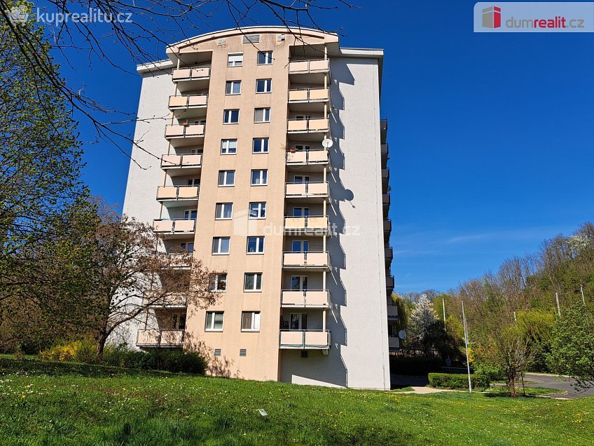 Pronájem bytu 1+kk 34 m^2 Baráčnická, Ústí nad Labem 