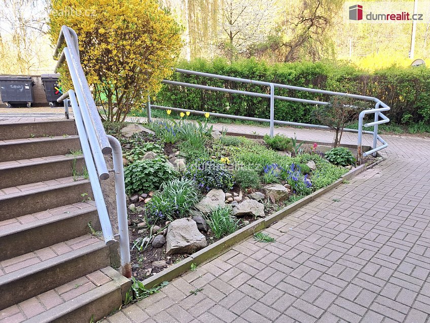 Pronájem bytu 1+kk 34 m^2 Baráčnická, Ústí nad Labem 