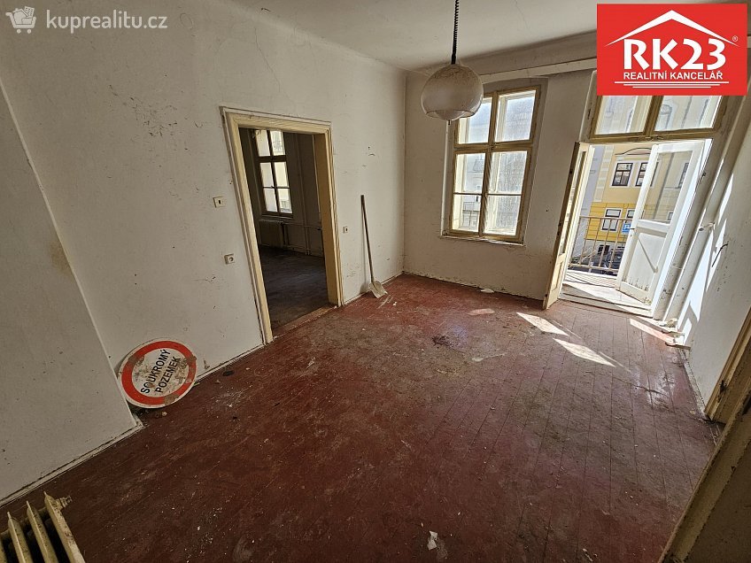 Prodej bytu 4+1 110 m^2 Mladějovského 675, Mariánské Lázně 