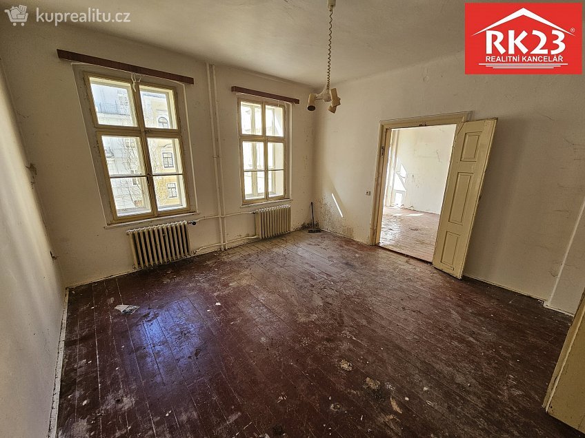 Prodej bytu 4+1 110 m^2 Mladějovského 675, Mariánské Lázně 