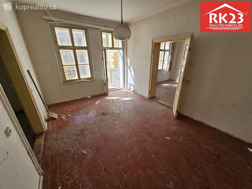 Prodej bytu 4+1 110 m^2 Mladějovského 675, Mariánské Lázně 