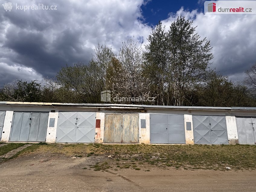 Prodej  garáže 18 m^2 Český Krumlov, Český Krumlov 