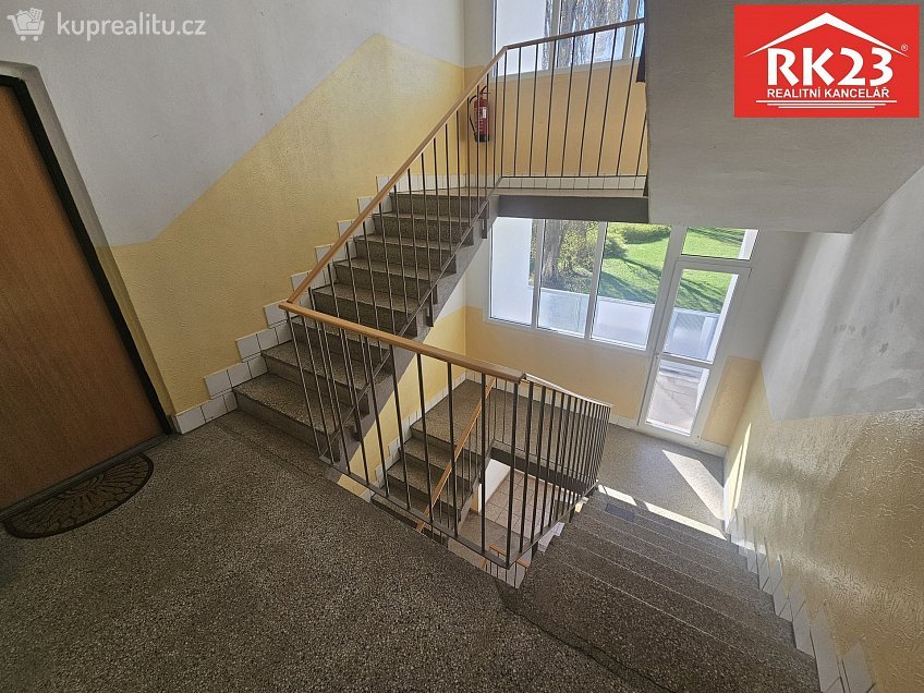 Pronájem bytu 1+kk 21 m^2 Libušina, Mariánské Lázně 