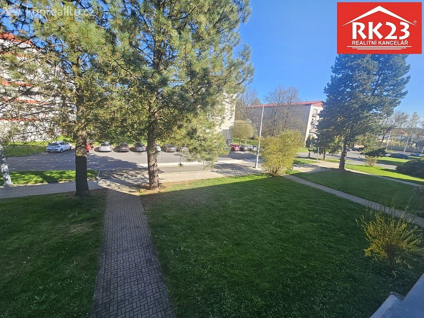 Pronájem bytu 1+kk 21 m^2 Libušina, Mariánské Lázně 