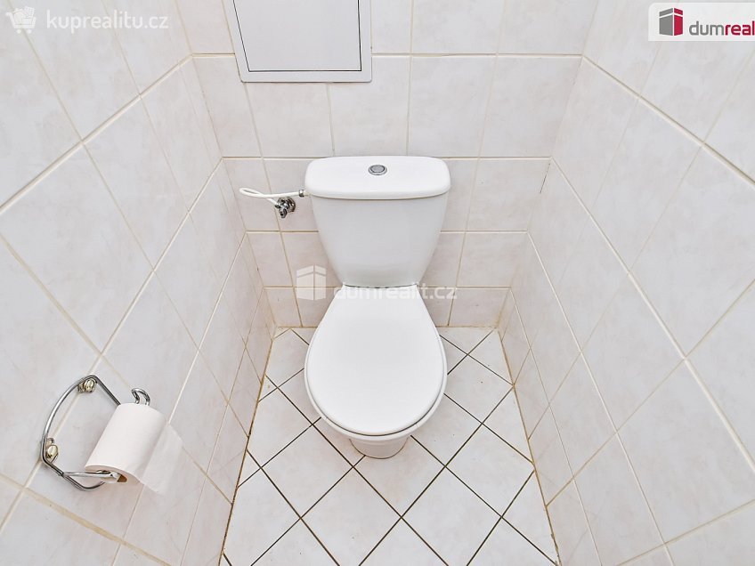 Prodej bytu 1+kk 40 m^2 Bohumínská, Praha 18 