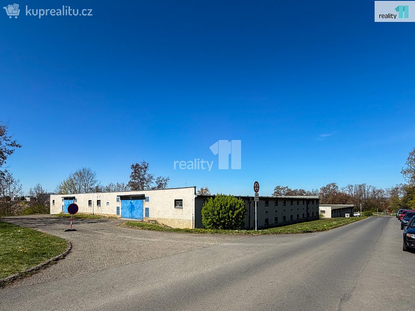 Pronájem  garáže 20 m^2 Nad Dalmatinkou, Plzeň 