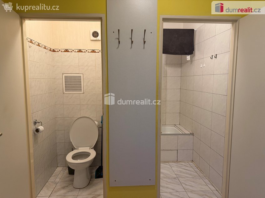 Pronájem bytu 2+kk 39 m^2 Štúrova, Praha 4 