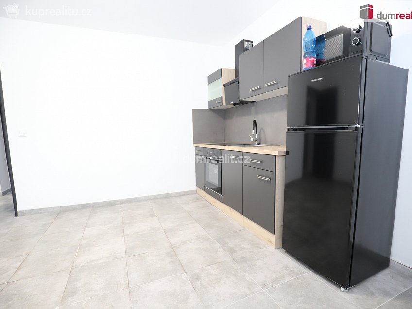 Pronájem bytu 3+1 59 m^2 Přimda, Přimda 