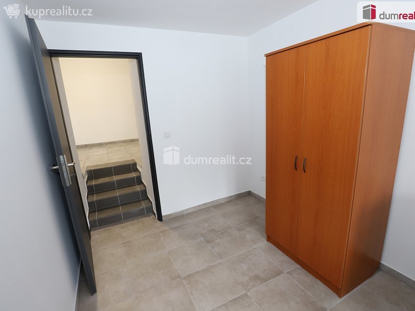 Pronájem bytu 3+1 59 m^2 Přimda, Přimda 