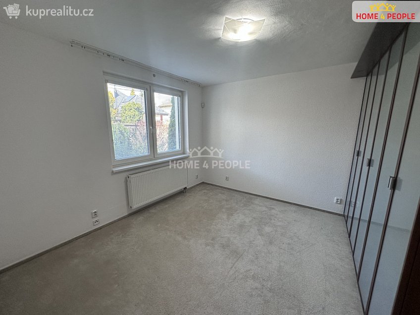 Pronájem  rodinného domu 185 m^2 Dolany, Dolany 