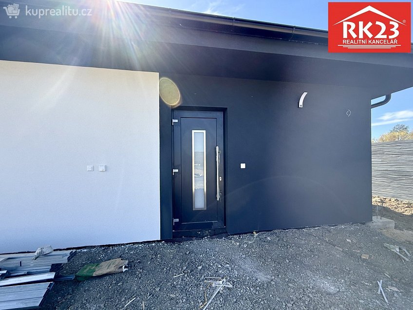 Pronájem  rodinného domu 150 m^2 K Malé Hleďsebi, Velká Hleďsebe 