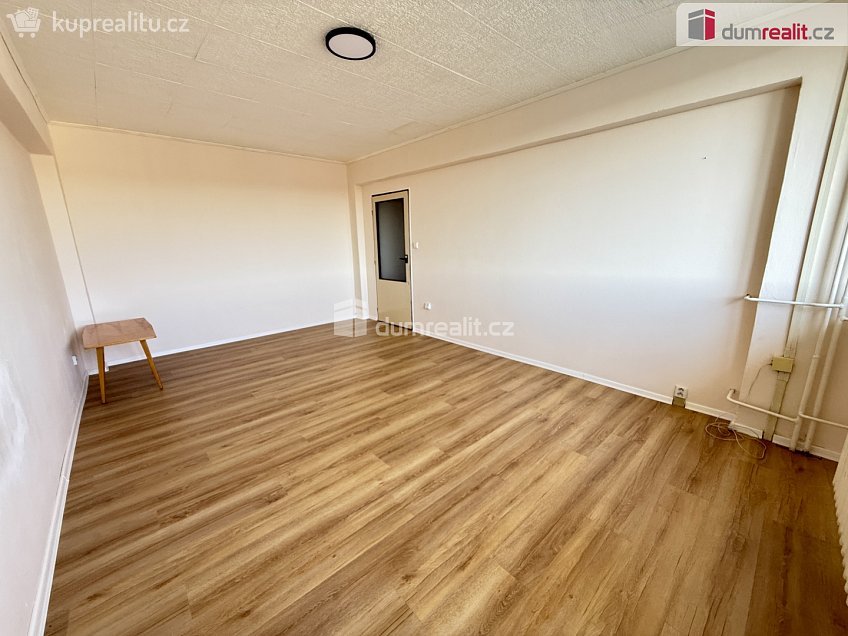 Pronájem bytu 1+1 43 m^2 sídl. Hůrka, Kralupy nad Vltavou 