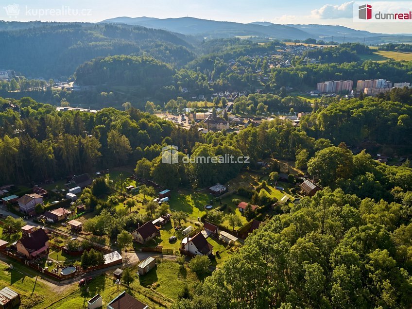 Prodej  stavebního pozemku 1197 m^2 Loket, Loket 