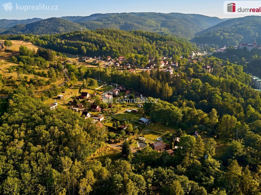 Prodej  stavebního pozemku 1197 m^2 Loket, Loket 